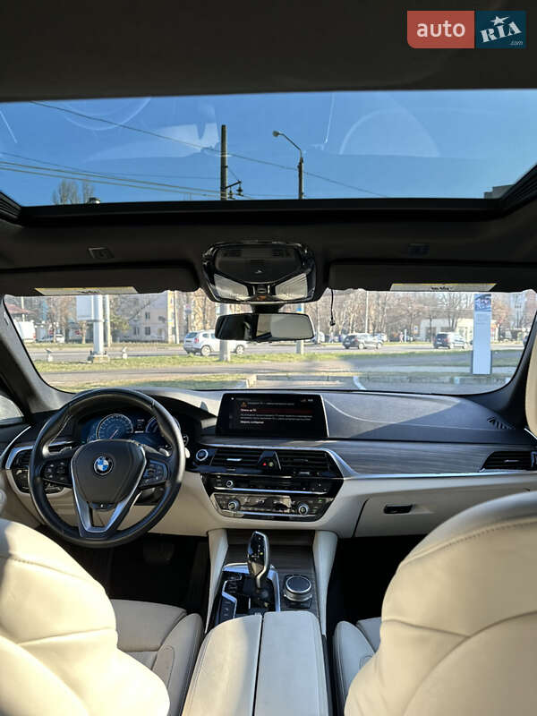 Седан BMW 5 Series 2018 в Одессе