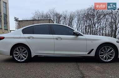 Седан BMW 5 Series 2017 в Южноукраїнську