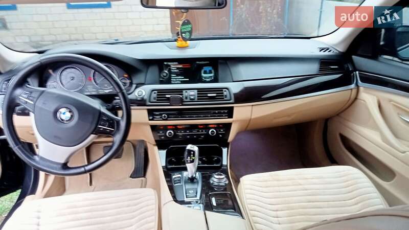 Седан BMW 5 Series 2013 в Запоріжжі
