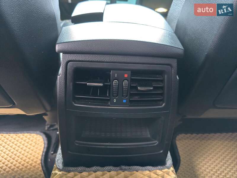 Седан BMW 5 Series 2005 в Львове