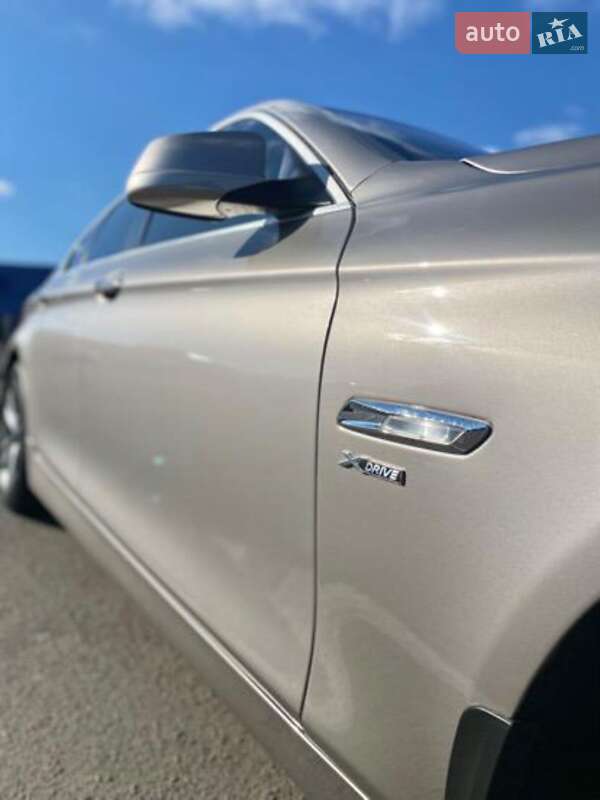 Седан BMW 5 Series 2012 в Виннице