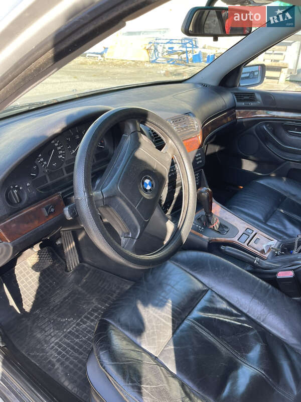 Седан BMW 5 Series 1998 в Хмельницькому