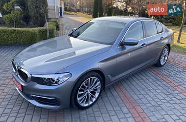 Седан BMW 5 Series 2019 в 
