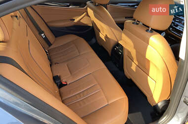 Седан BMW 5 Series 2019 в 