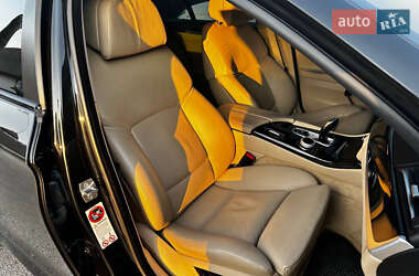 Седан BMW 5 Series 2010 в 