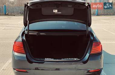 Седан BMW 5 Series 2013 в 