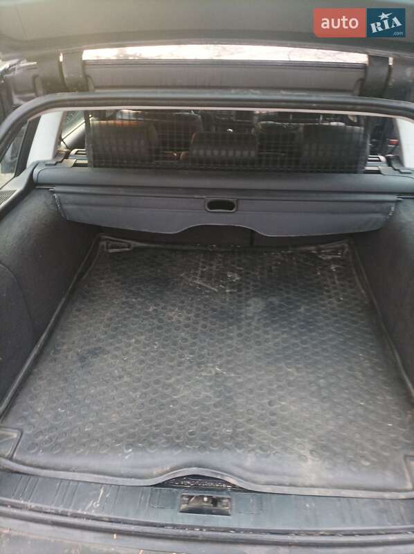 Універсал BMW 5 Series 2000 в Вараші