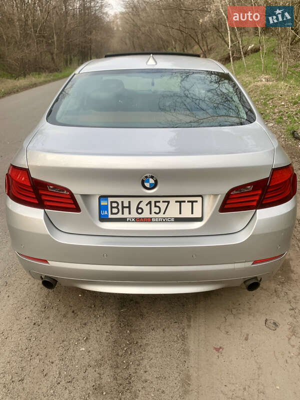Седан BMW 5 Series 2013 в Днепре