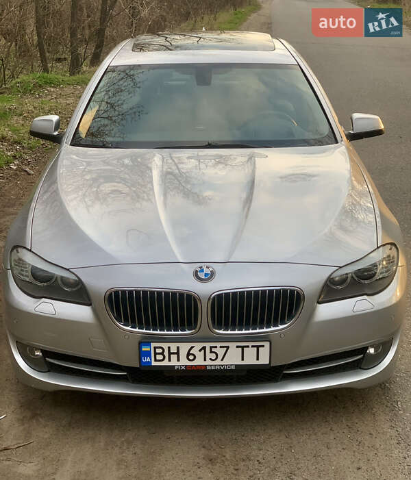 Седан BMW 5 Series 2013 в Днепре