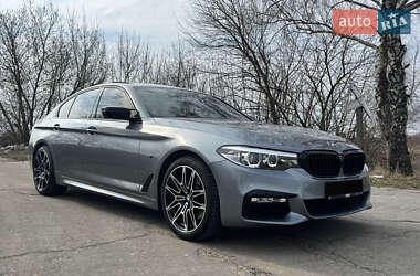 Седан BMW 5 Series 2017 в 