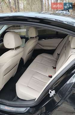 Седан BMW 5 Series 2017 в 