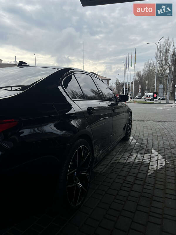 Седан BMW 5 Series 2021 в Одессе