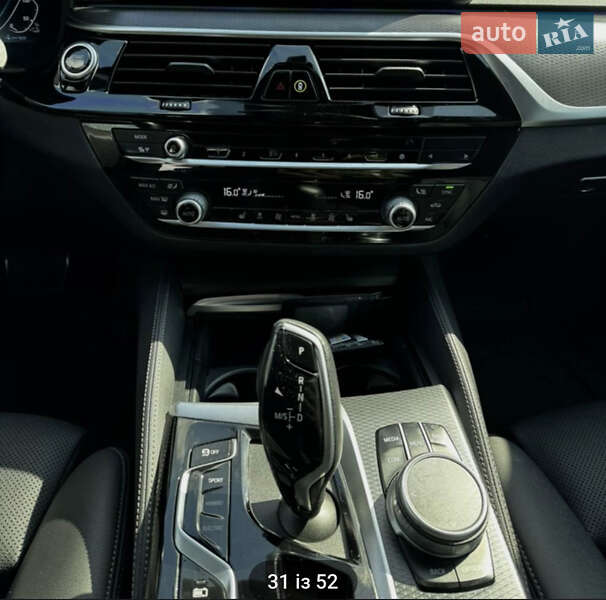 Седан BMW 5 Series 2021 в Львові