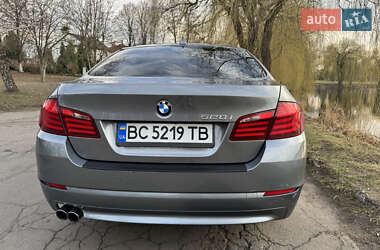 Седан BMW 5 Series 2011 в 