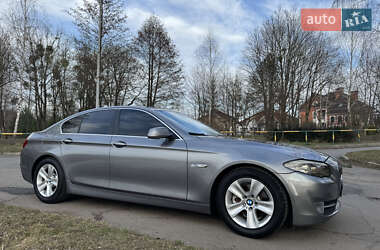 Седан BMW 5 Series 2011 в 