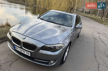 Седан BMW 5 Series 2011 в 