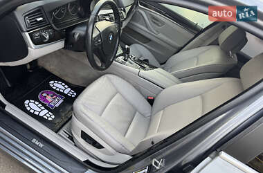 Седан BMW 5 Series 2011 в 