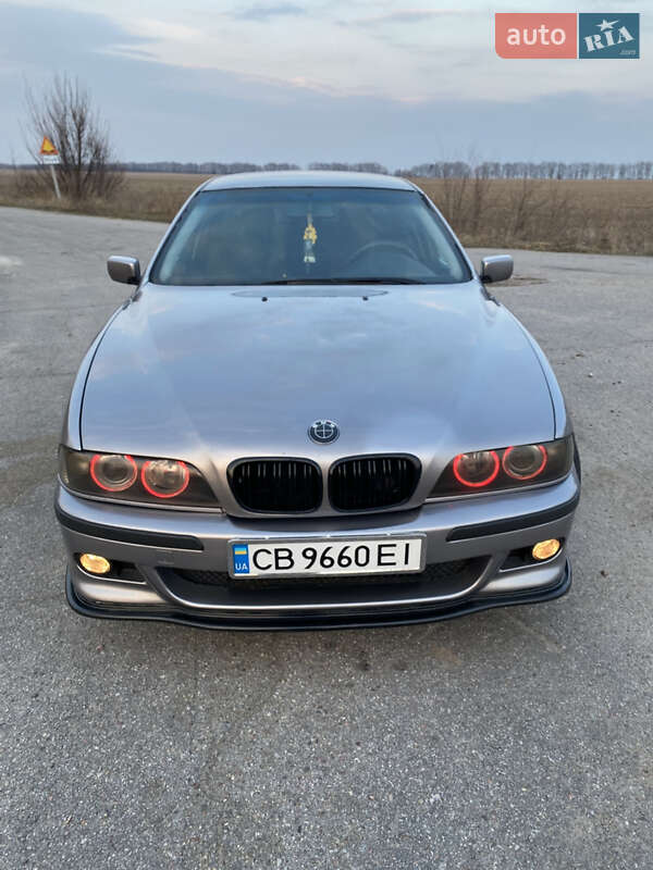 Седан BMW 5 Series 1998 в 