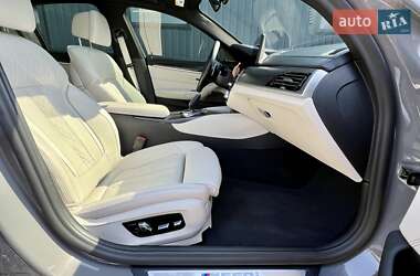 Седан BMW 5 Series 2020 в 