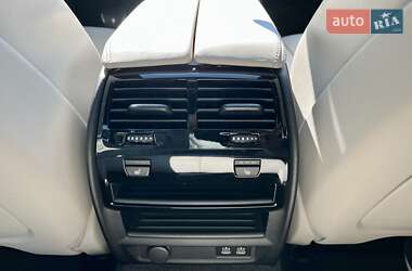 Седан BMW 5 Series 2020 в 