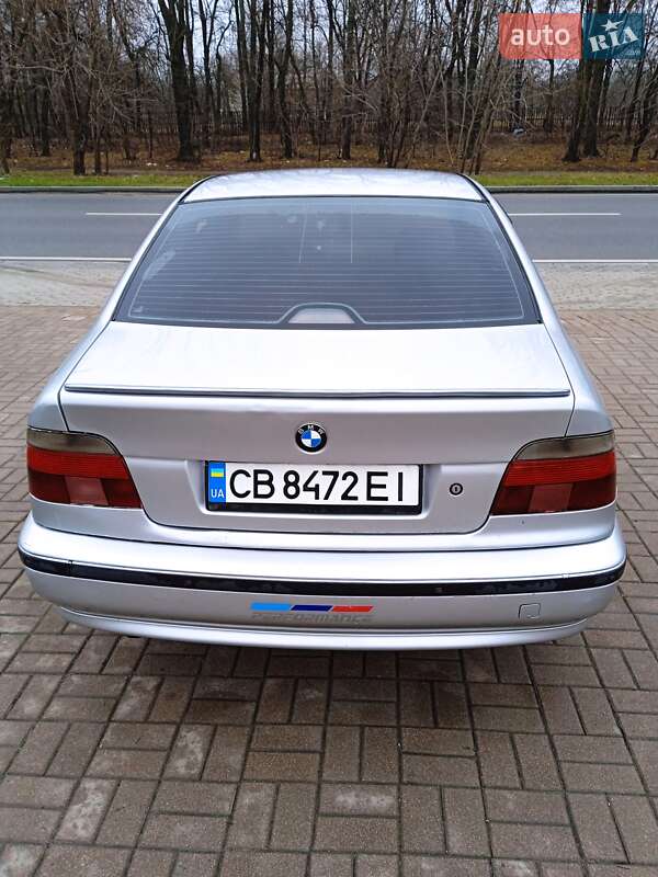 Седан BMW 5 Series 1998 в Чернигове