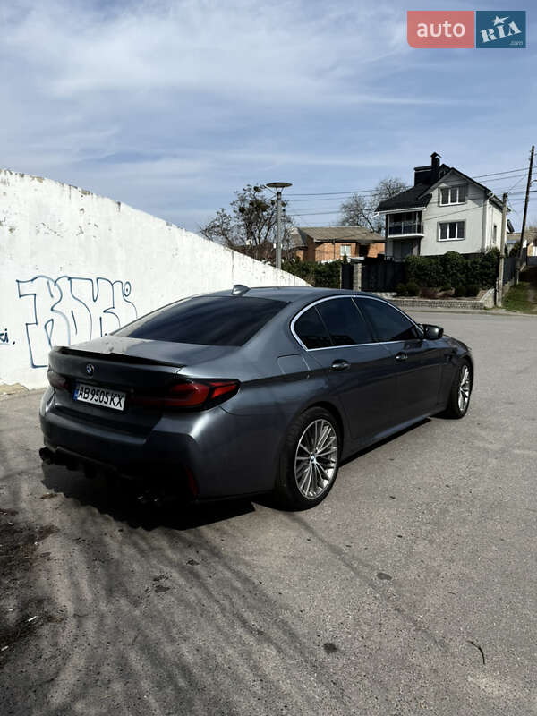 Седан BMW 5 Series 2017 в Виннице