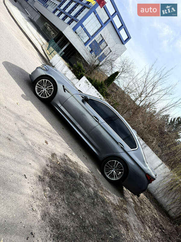Седан BMW 5 Series 2017 в Виннице