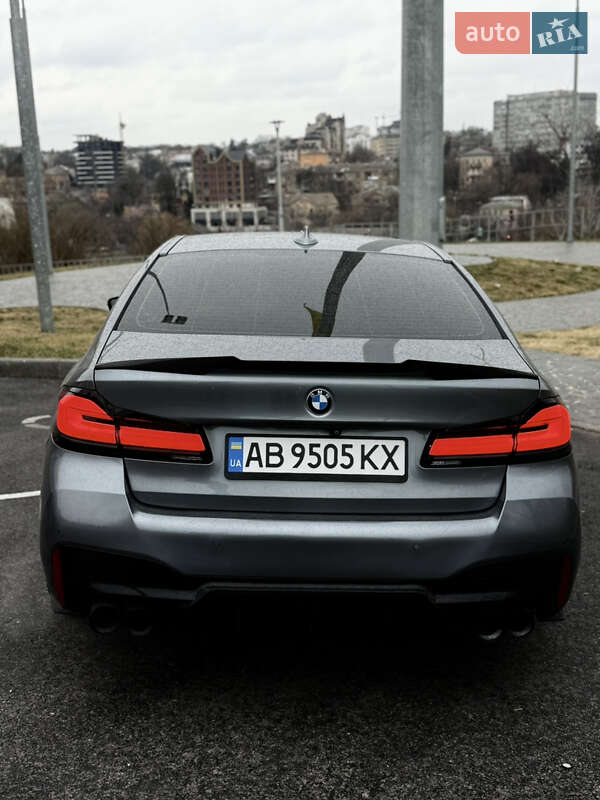 Седан BMW 5 Series 2017 в Виннице