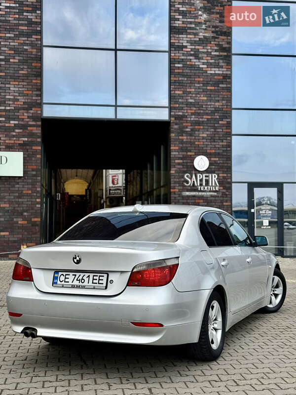 Седан BMW 5 Series 2003 в Черновцах