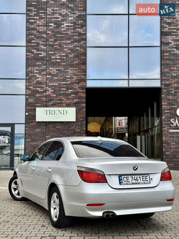 Седан BMW 5 Series 2003 в Черновцах
