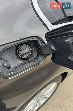 Седан BMW 5 Series 2013 в 