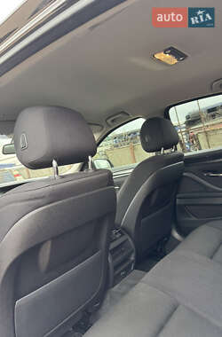 Седан BMW 5 Series 2013 в 