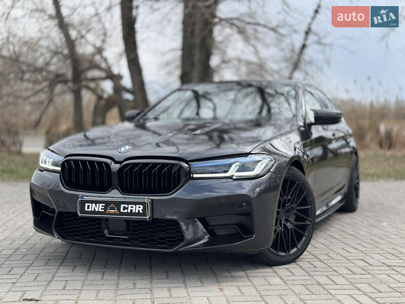 Седан BMW 5 Series 2019 в Дніпрі