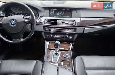 Седан BMW 5 Series 2013 в 