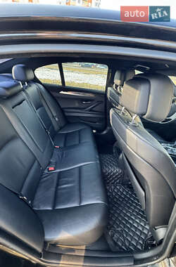 Седан BMW 5 Series 2012 в 