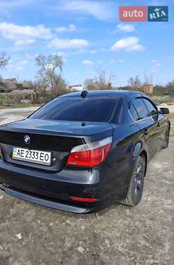 Седан BMW 5 Series 2005 в 