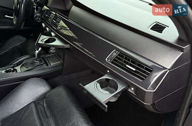 Седан BMW 5 Series 2004 в 
