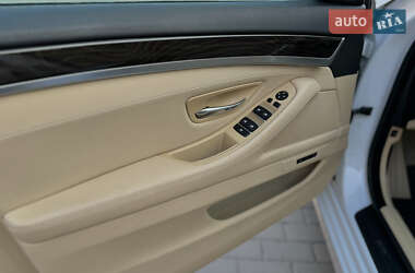 Седан BMW 5 Series 2015 в 