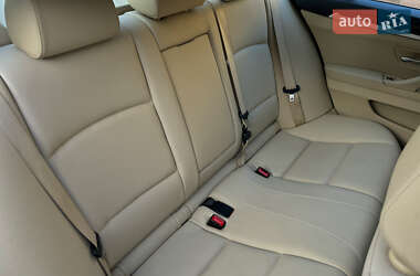 Седан BMW 5 Series 2015 в 