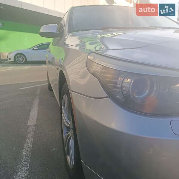 Седан BMW 5 Series 2009 в Киеве