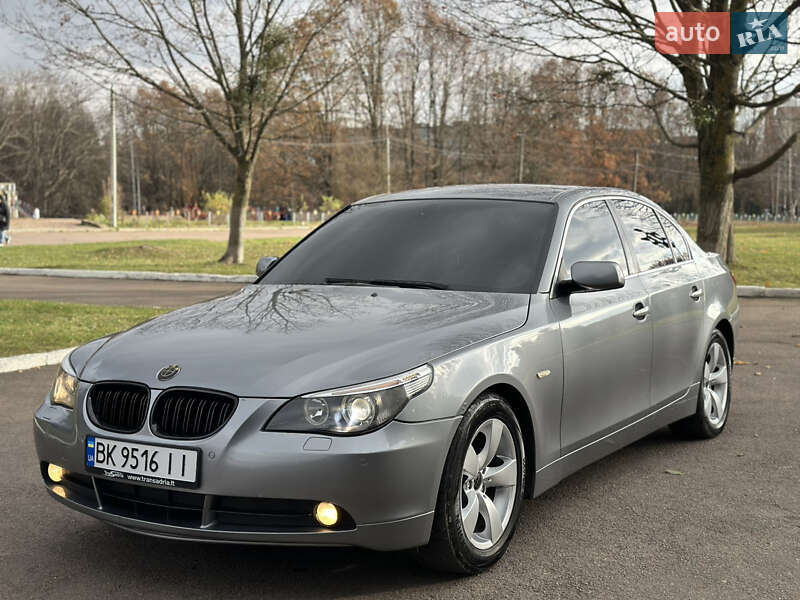 BMW 5 Series 2003