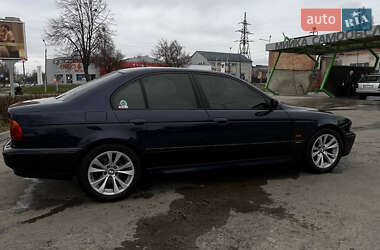 Седан BMW 5 Series 2001 в 