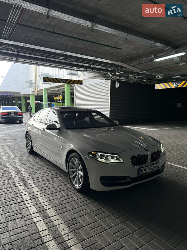Седан BMW 5 Series 2014 в 