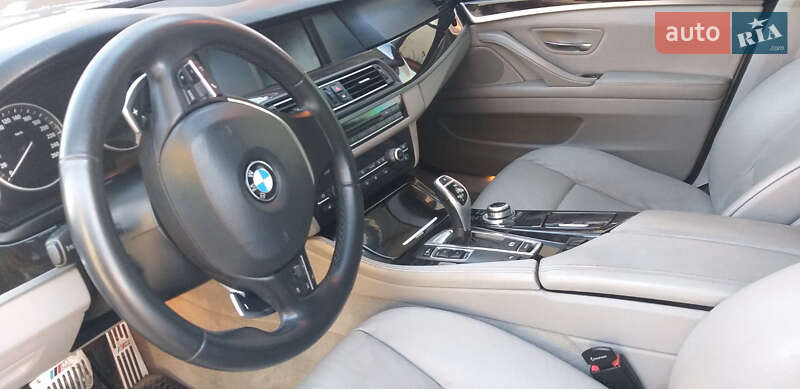 Седан BMW 5 Series 2012 в Талалаївці