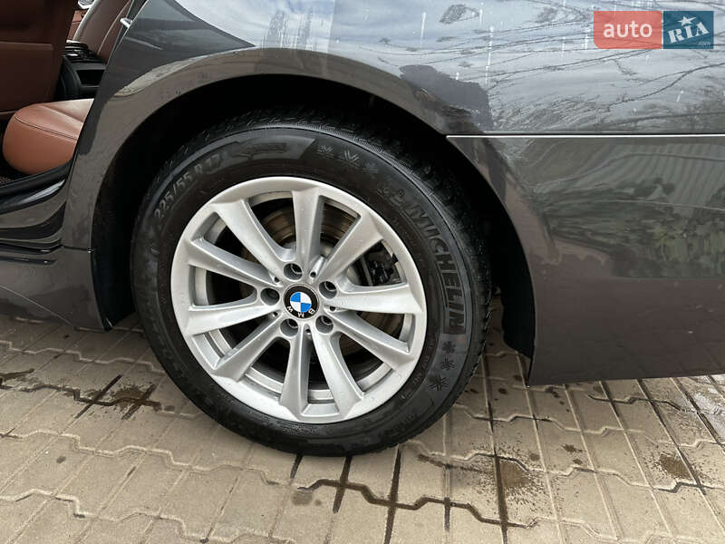 Седан BMW 5 Series 2016 в Кривом Роге