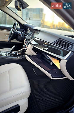 Седан BMW 5 Series 2013 в 