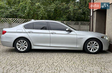 Седан BMW 5 Series 2015 в Ивано-Франковске