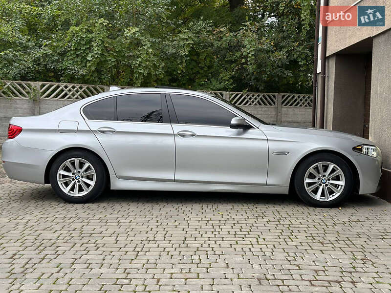 Седан BMW 5 Series 2015 в Івано-Франківську