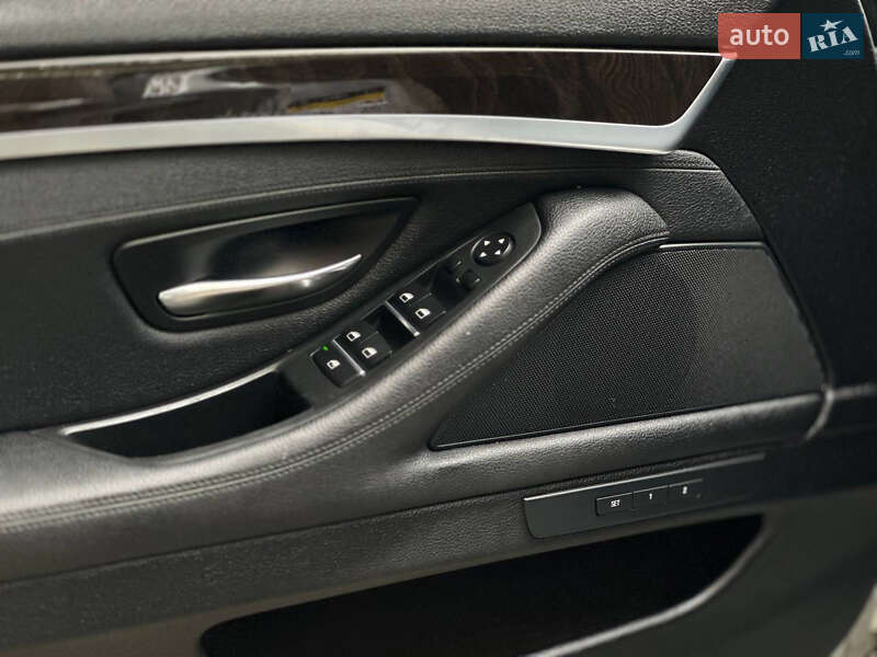 Седан BMW 5 Series 2015 в Івано-Франківську