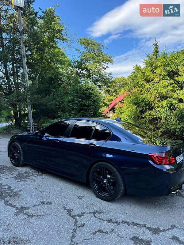 Седан BMW 5 Series 2013 в Львове